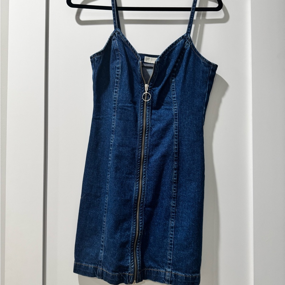Topshop Structured Denim Zip-Front Mini Dress | Size US 2 | Modern Minimalist - Picture 2 of 8